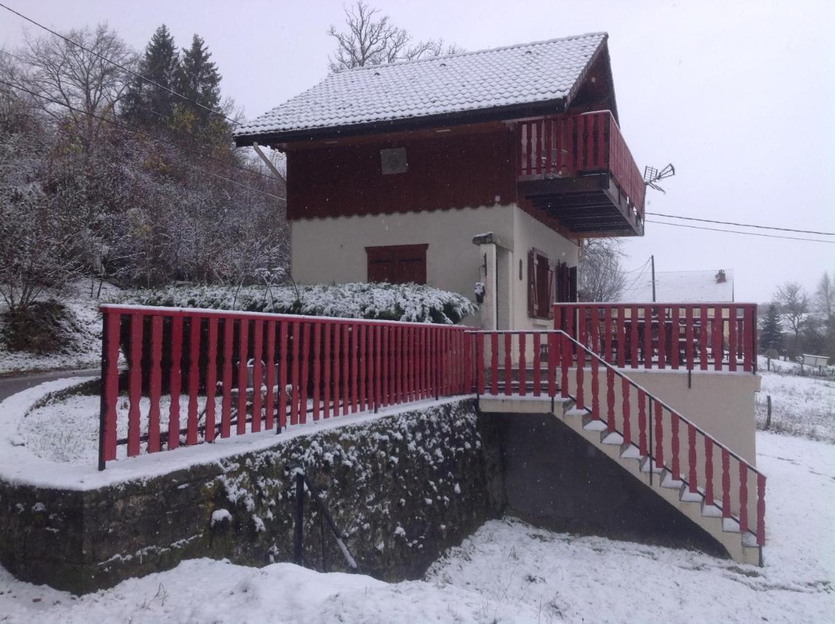 Gite Du Creux De La Goutte Xertigny 外观 照片