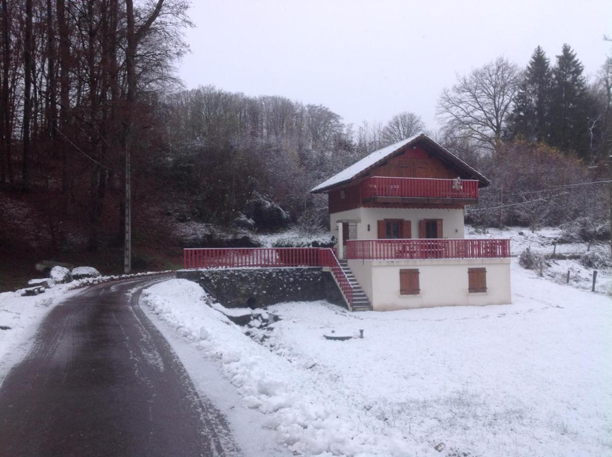 Gite Du Creux De La Goutte Xertigny 外观 照片